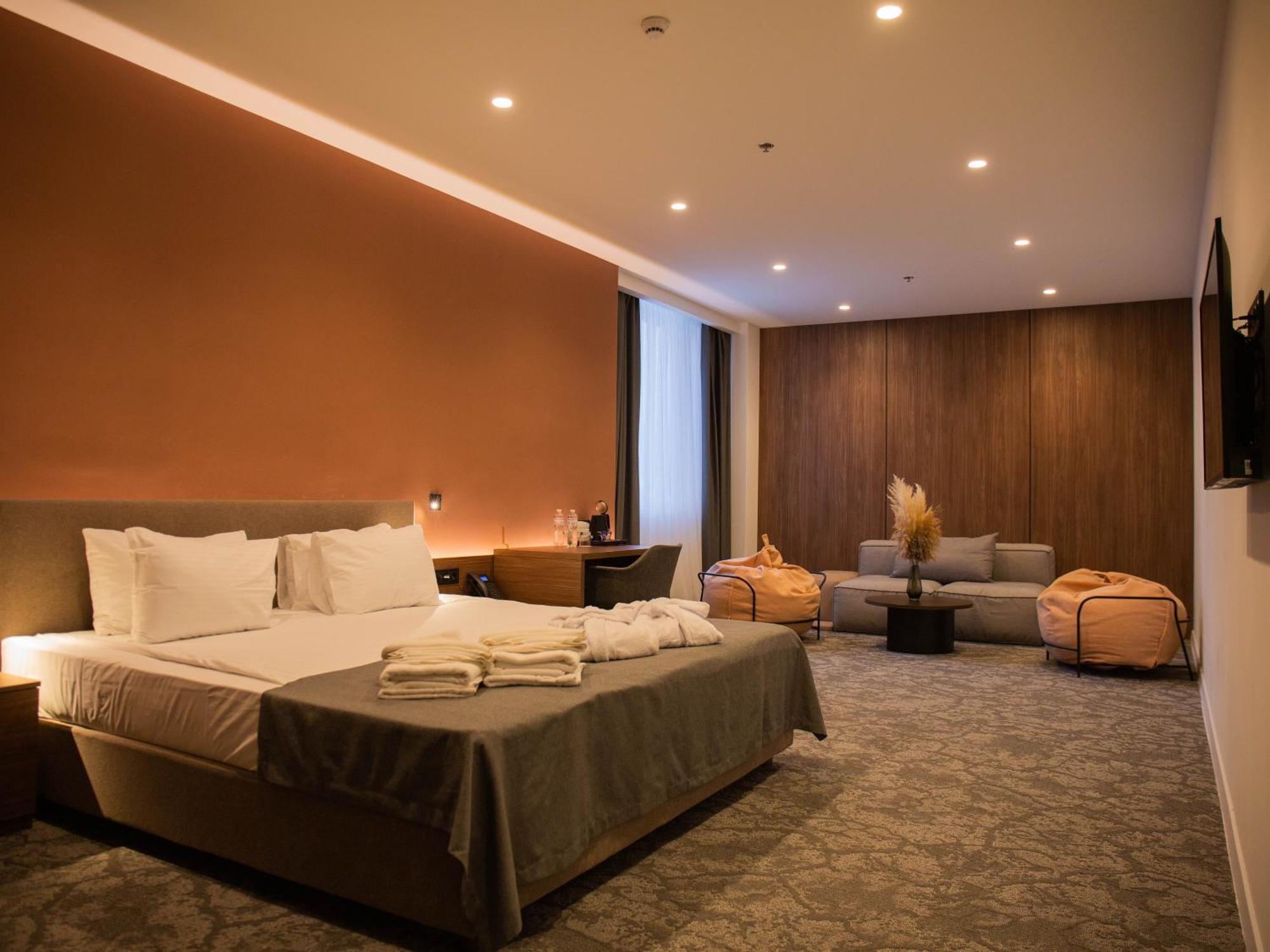 Small Hotel Винница Экстерьер фото